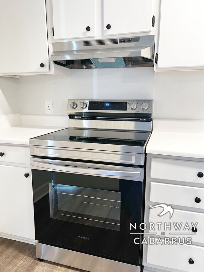 Building Photo - Experience Modern Living at Northway at Cabarrus 2bd/1ba!