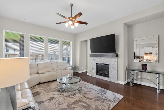 Building Photo - 8110 Copper Rock Dr