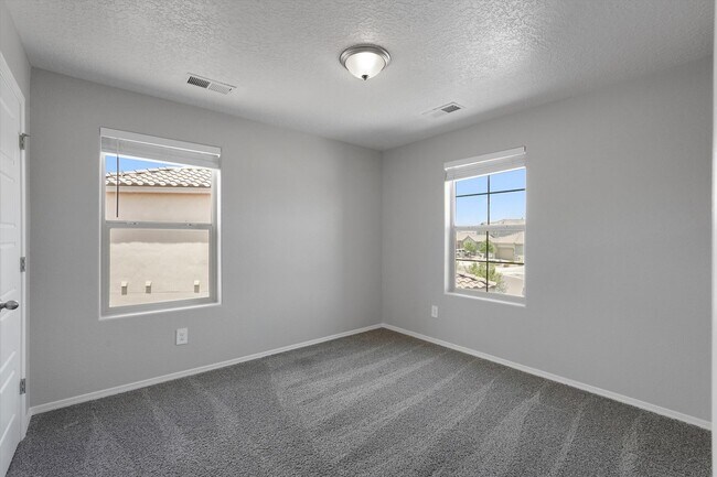 Building Photo - 3205 Tazanita Lp SE