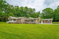 Building Photo - 2134 Morris Hill Rd