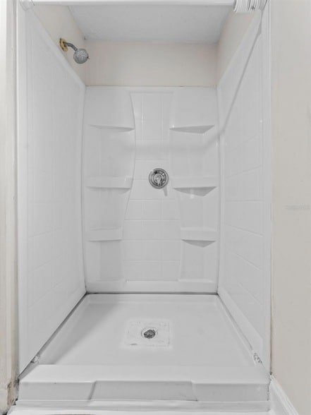 Building Photo - 8210 N Klondyke St