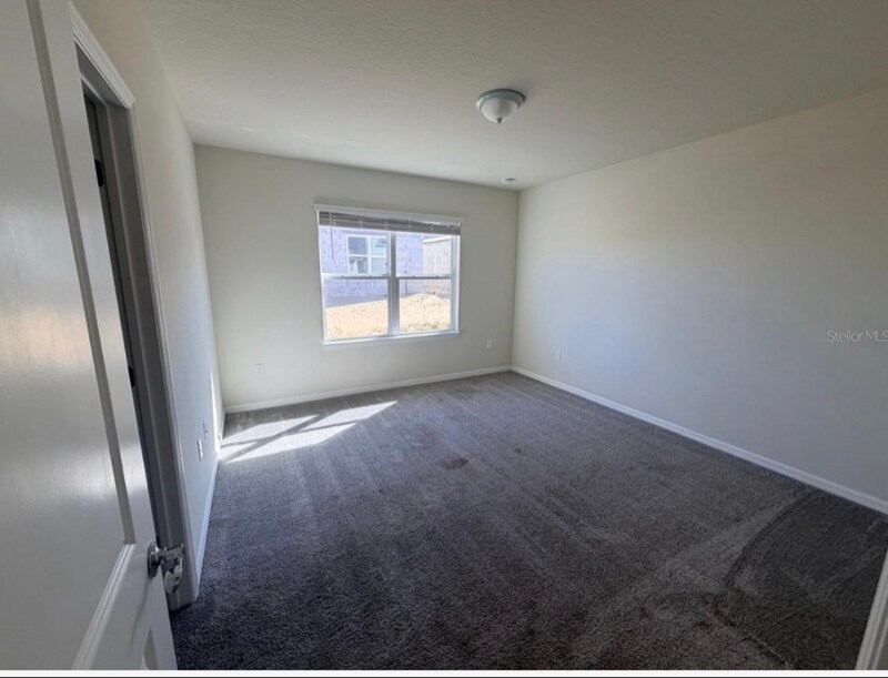 Building Photo - 3845 Blue Vale Dr