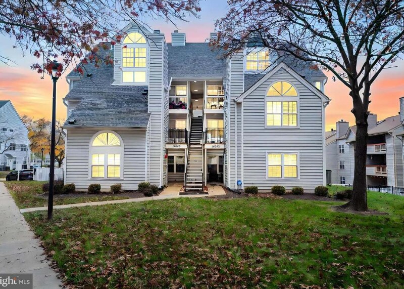 Building Photo - 14049 Vista Dr