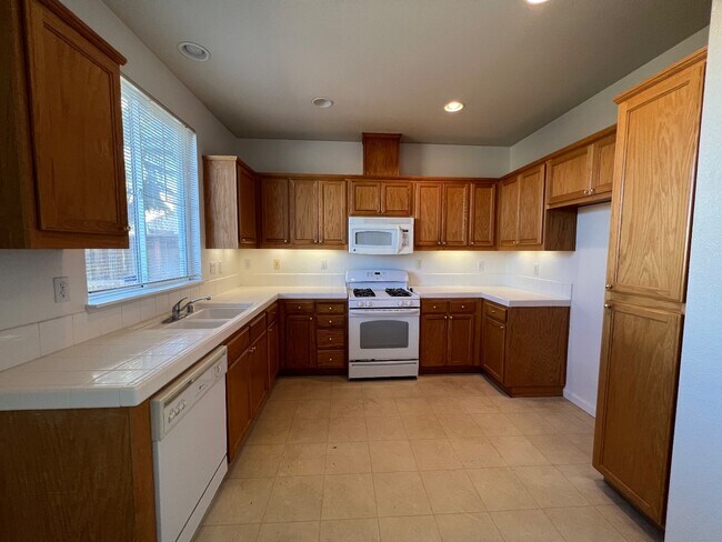 Building Photo - 948 Cape May Dr