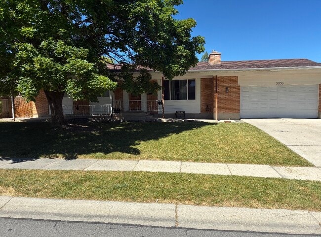 Building Photo - 3838 S Sunnyvale Dr