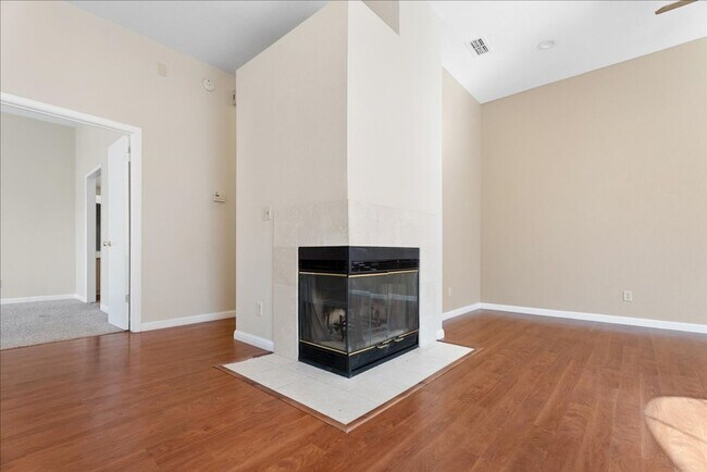 Building Photo - 4541 Country Run Way