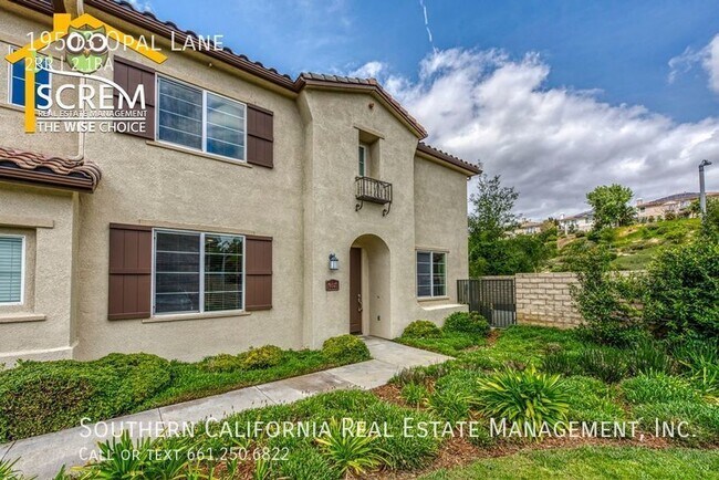 Primary Photo - Two Bedroom Townhome in Santa Clarita