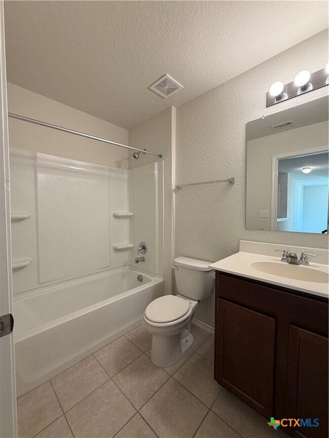 Building Photo - 323 Mistflower