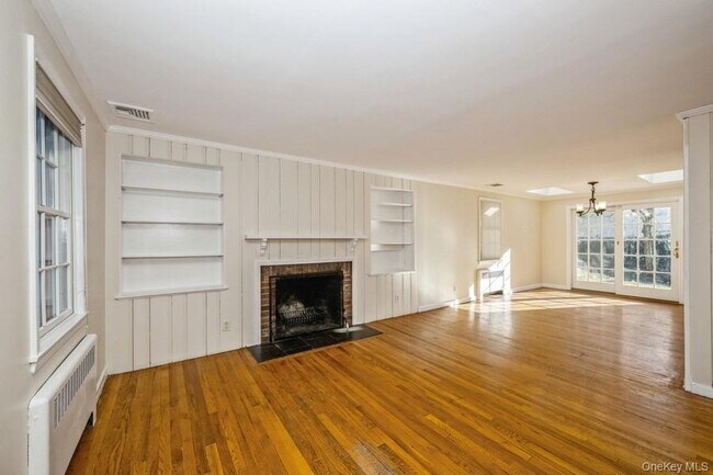 Building Photo - 40 Derby Rd