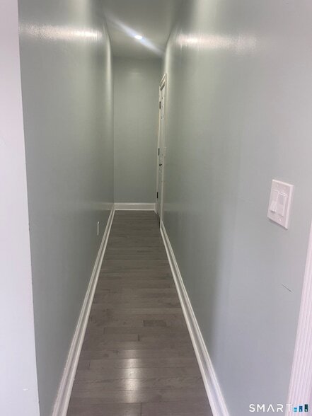 Building Photo - 176 Pearl St