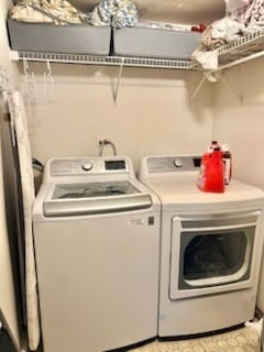 Building Photo - 86 Newberry Ct