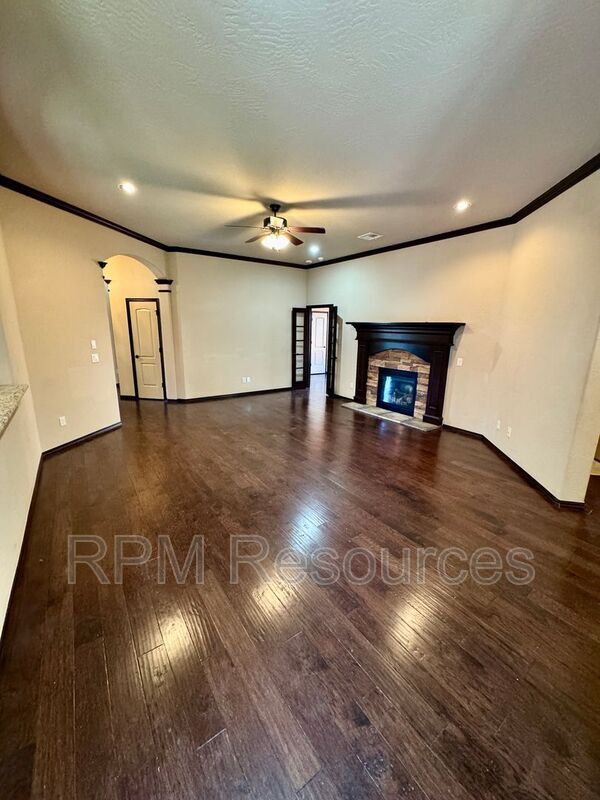 Building Photo - 3121 SW 136th Terrace