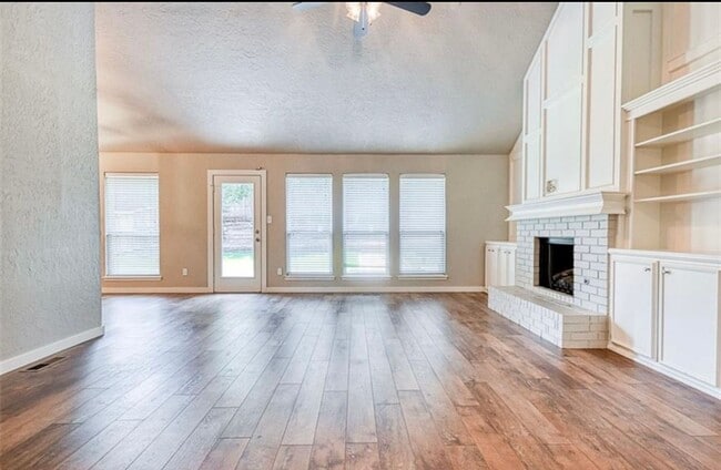 Building Photo - 3-Bedroom Home with Spacious Yard in Norman