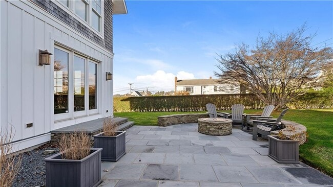 Building Photo - 3 Doris Terrace