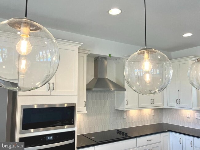 Building Photo - 3141 Eton Pl