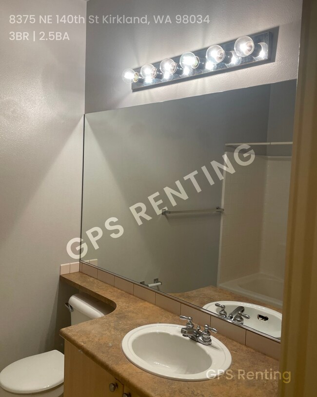 Building Photo - 8375 NE 140th St