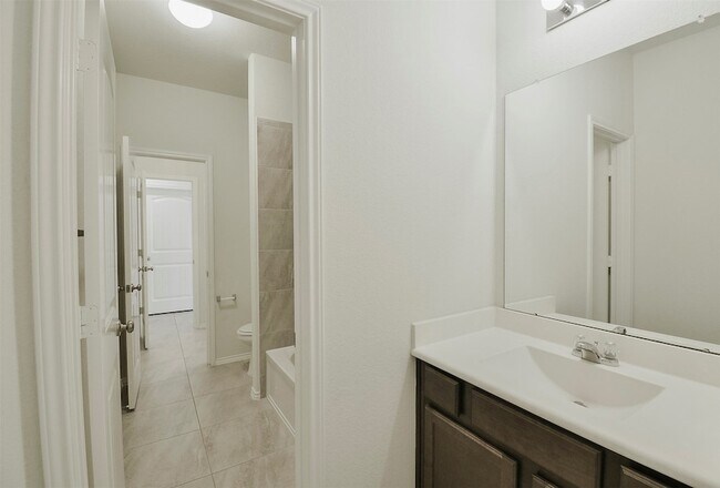 Building Photo - 4114 Trenton Arbor Ln