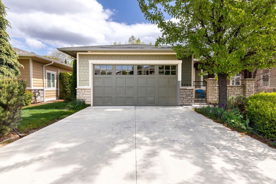 Building Photo - 3060 S Rookery Ln