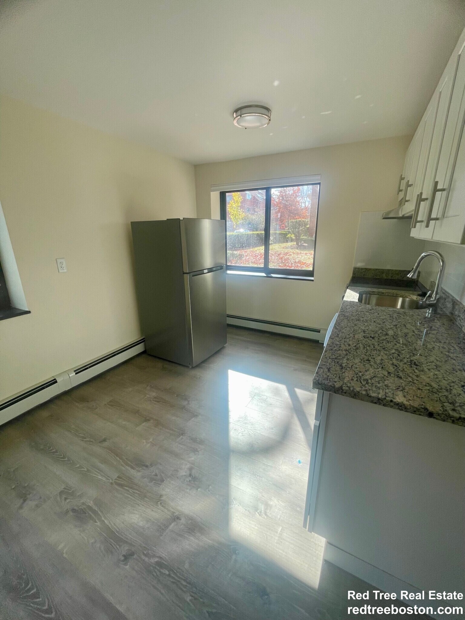 Building Photo - 15 Chester St