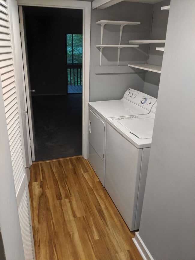 Building Photo - Two bedroom condo