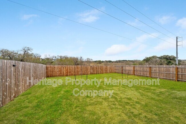 Building Photo - 140 Wood Moss Dr