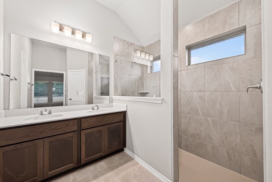 Building Photo - 26831 Chandrila Vis Ct