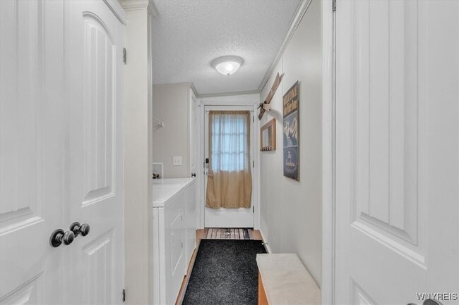 Building Photo - 8A Sun up