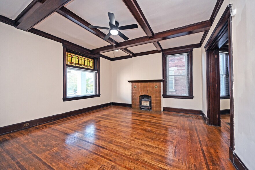 Building Photo - 1415 Locust St