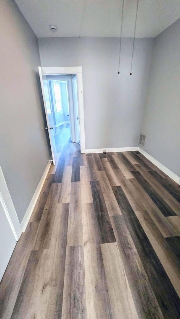 Building Photo - Beautiful Two Bedroom, Plus a Pass Through Room with a Fenced in Rear Patio