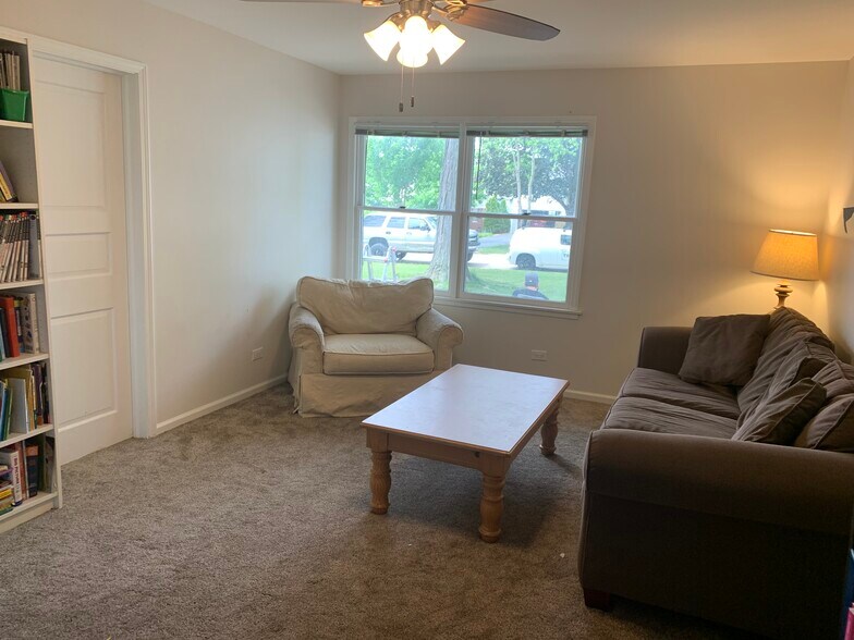 5th bedroom on 1st floor - 1001 Eddy Ct
