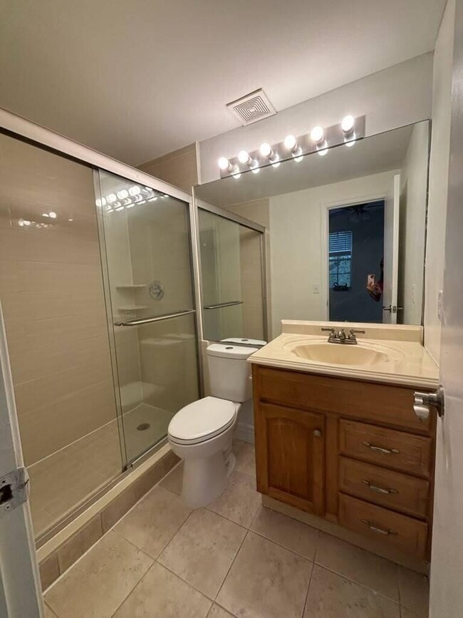 Building Photo - 5444 Jubilee Way