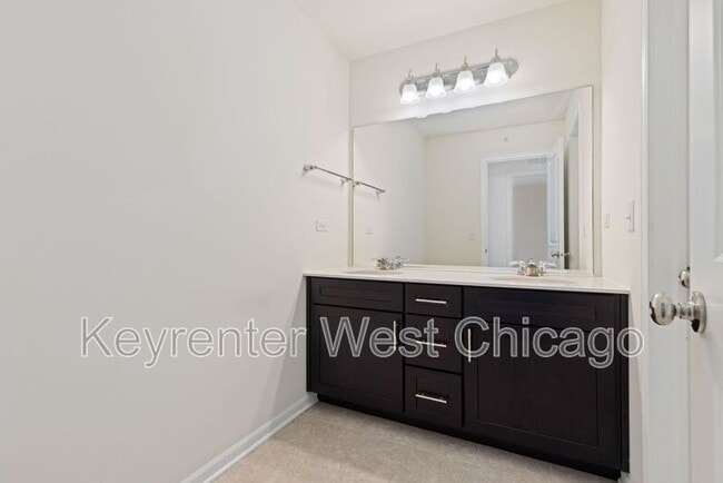 Building Photo - 143 Blanchard Ct