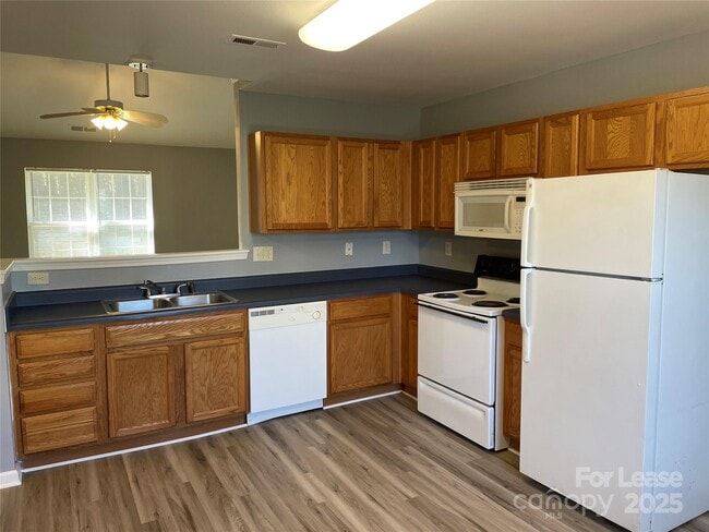 Building Photo - 6421 Sunman Rd