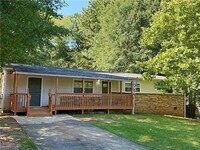 Building Photo - 1414 Sycamore Dr NW