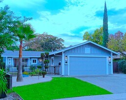 Building Photo - 154 Baxter Ave