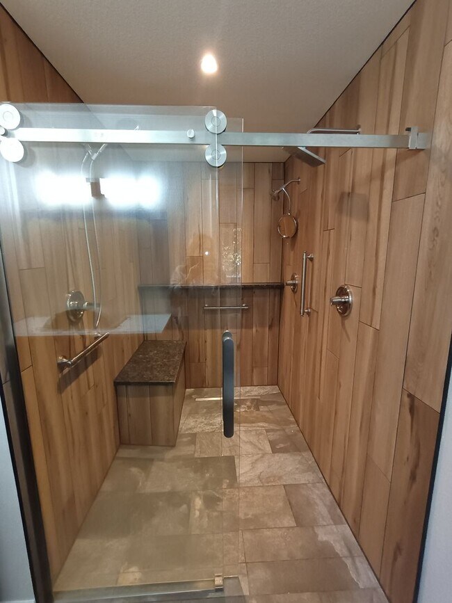 Building Photo - 2.5 Acres of Private Land in Poulsbo