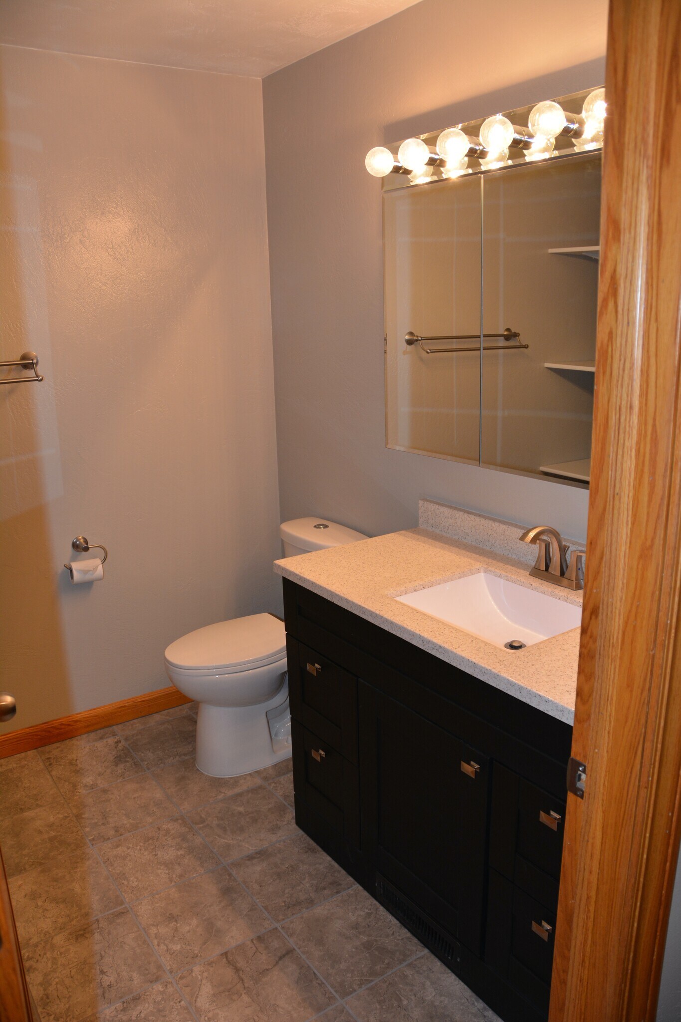 Building Photo - 327 Cordy Lane