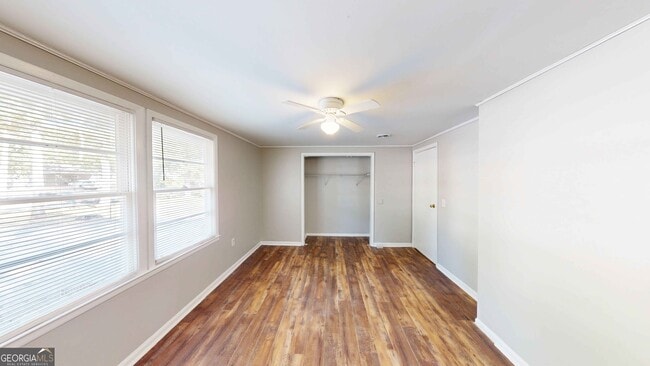 Building Photo - 1092 W Adrian Cir SW