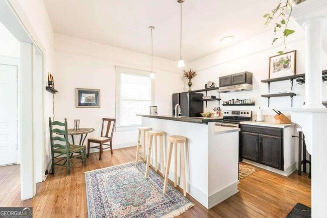 Building Photo - 1475 3rd St