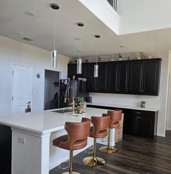 Building Photo - 2500 Portici Pass