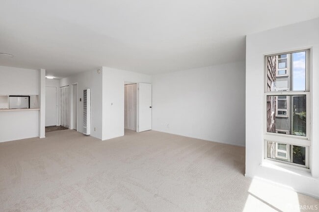 Building Photo - 95 Red Rock Way