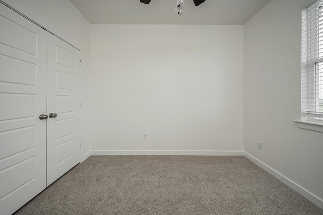 Building Photo - 8454 1st St
