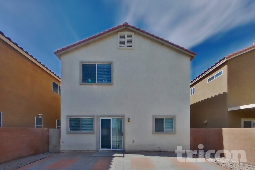 Building Photo - 4928 Blue Bay Ct