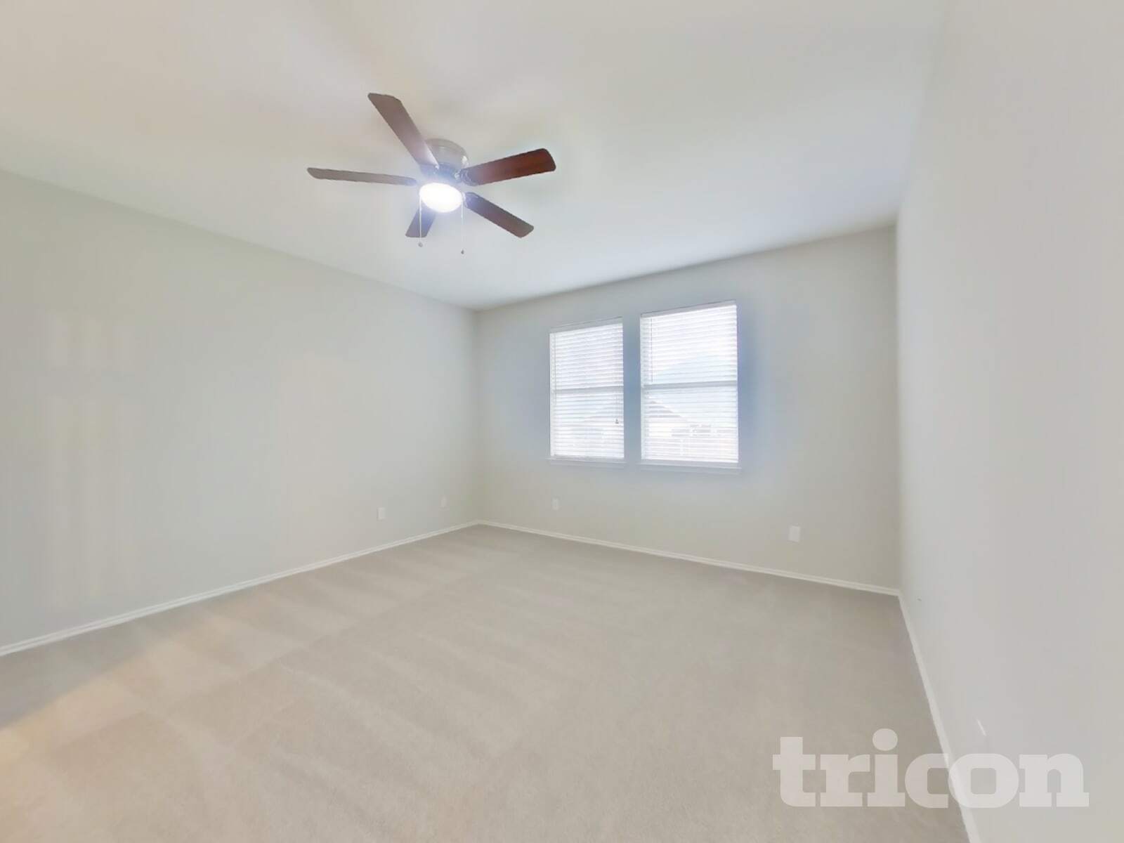 Building Photo - 3413 Fashion St