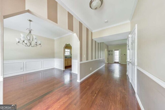 Building Photo - 1086 South Gordon Rd SW