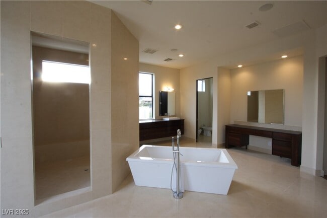 Building Photo - 7526 Yonie Ct