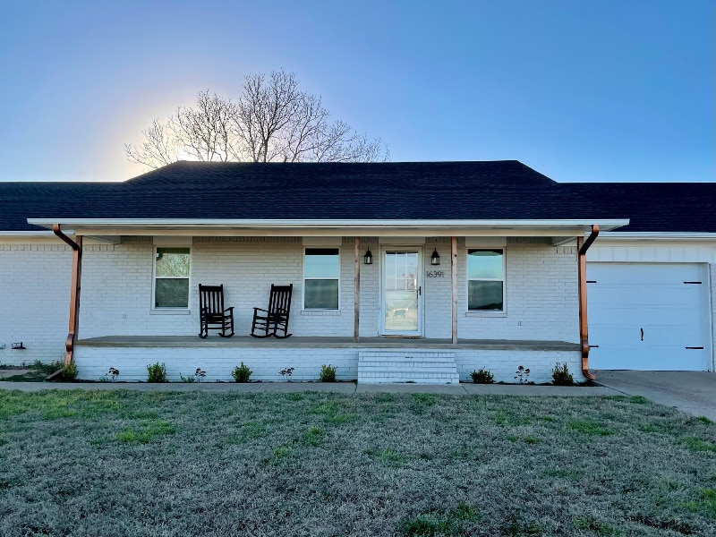 Building Photo - 16391 CR 498