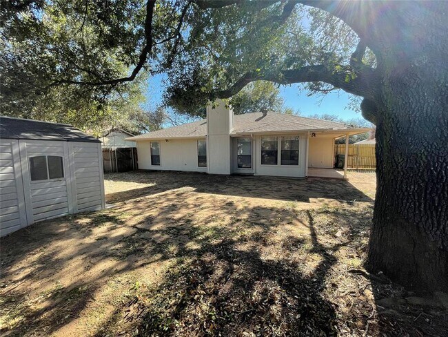 3603 Westgrove Dr Arlington, TX Apartment Finder