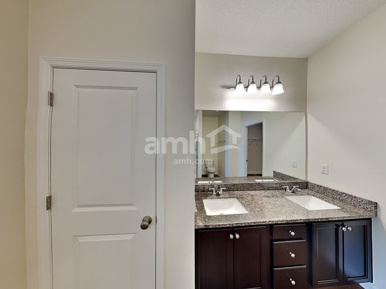Building Photo - 11617 Pace Bend Ct