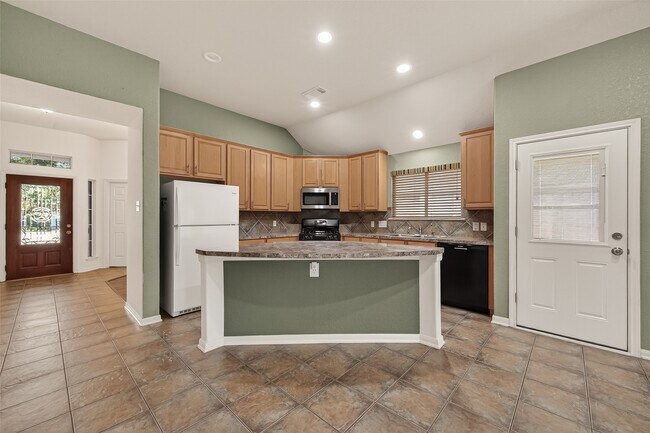 Building Photo - 12418 Shawwood Ct